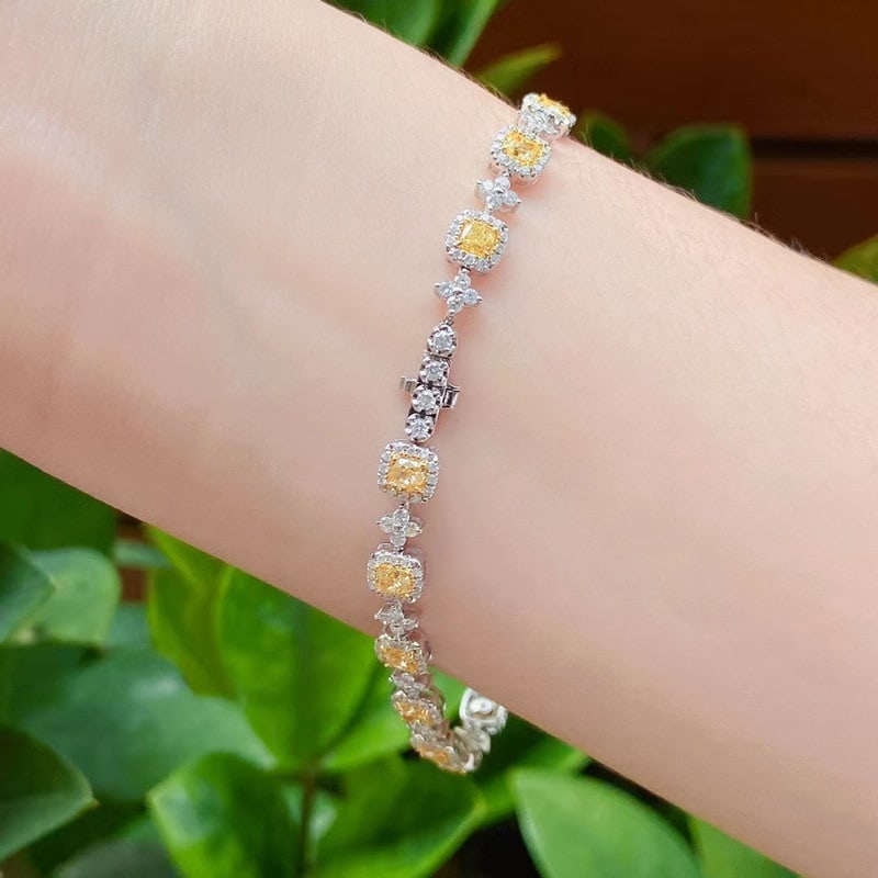 14k Gold 3.7 Ctw Natural Yellow Diamond & Diamond Bracelet - 6
