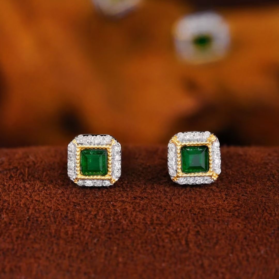 14k Gold 0.32 Ct Natural Emerald & Diamond Earrings - 2