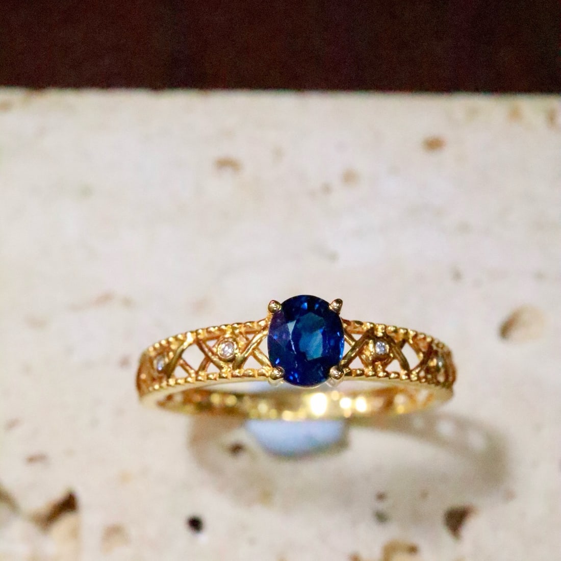 14k Gold 0.57 Ctw Natural Sapphire & Diamond Ring - 4
