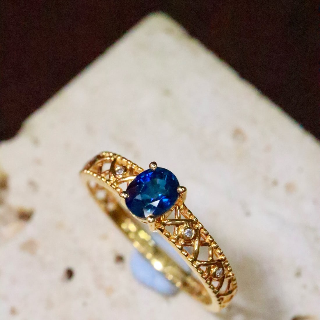 14k Gold 0.57 Ctw Natural Sapphire & Diamond Ring - 5