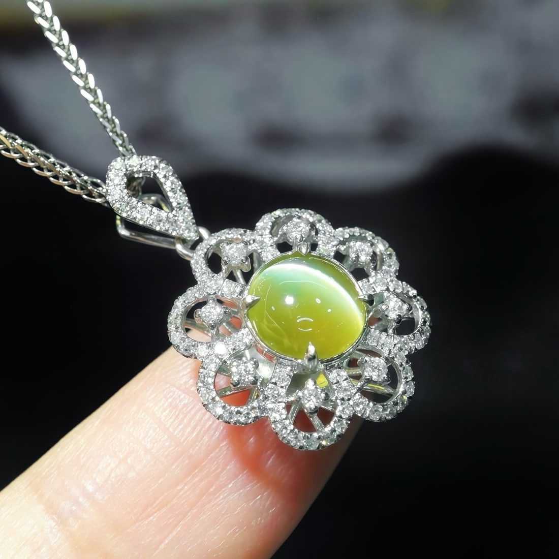 14k Gold 2.17 Ctw Natural Cat's?Eye Chrysoberyl & Diamond Pendant( Without Chain ) - 2