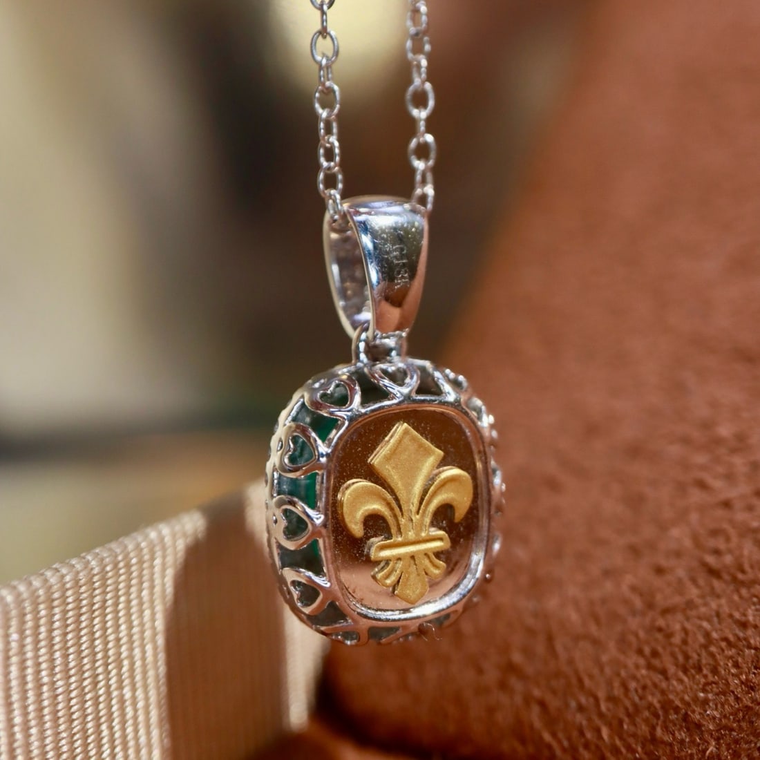 14k Gold 2.54 Ctw Natural Emerald & Diamond Pendant( Without Chain ) - 2