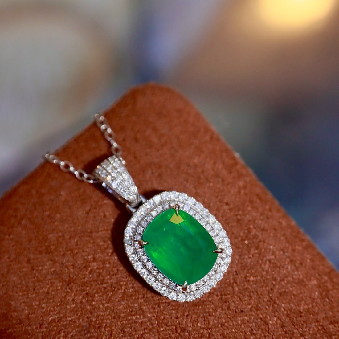 14k Gold 2.54 Ctw Natural Emerald & Diamond Pendant( Without Chain ) - 4
