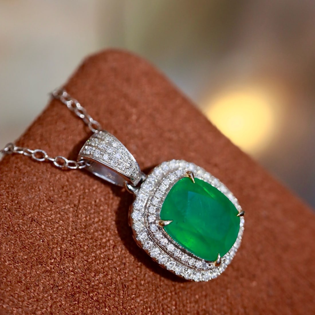 14k Gold 2.54 Ctw Natural Emerald & Diamond Pendant( Without Chain ) - 5