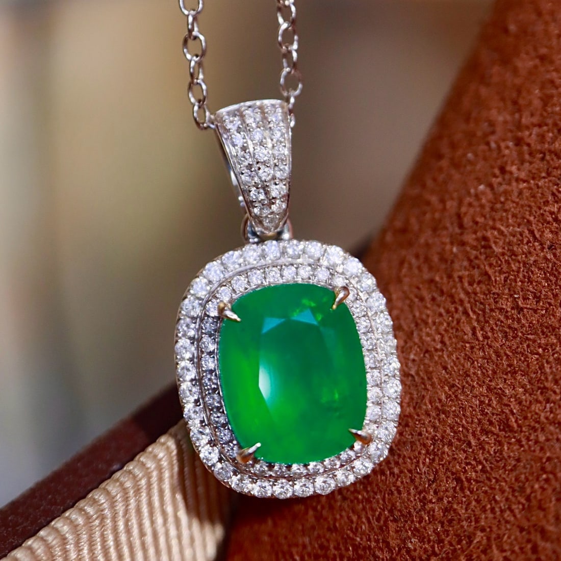 14k Gold 2.54 Ctw Natural Emerald & Diamond Pendant( Without Chain ) - 6