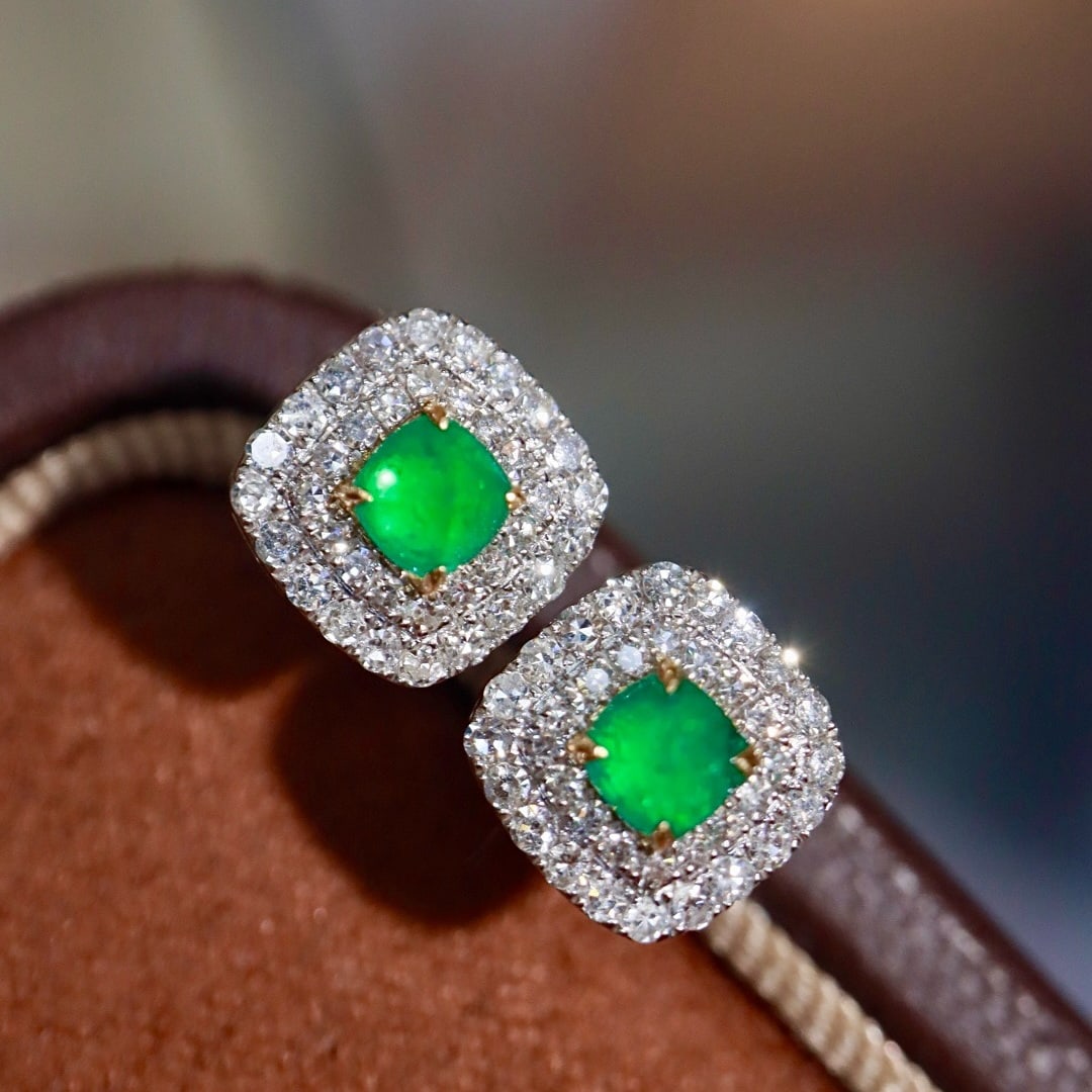 14k Gold 0.76 Ctw Natural Emerald & Diamond Earrings - 5