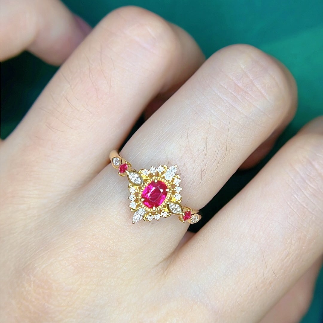 14k Gold 0.8 Ctw Natural Ruby & Diamond Ring - 3