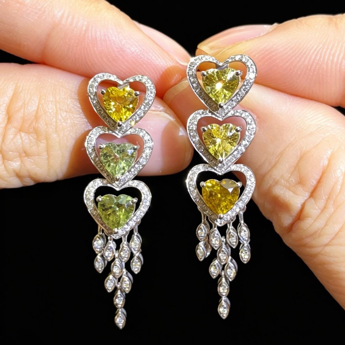 14k Gold 3.95 Ctw Natural Sapphire & Diamond Earrings: Ref:231183236 // gold content:14k gold // main gemstone:sapphire // shape:heart // carat weight:3. 48ct // color:color // treatment:natural // // adjacent gemstone 2 : diamond // shape:round // carat