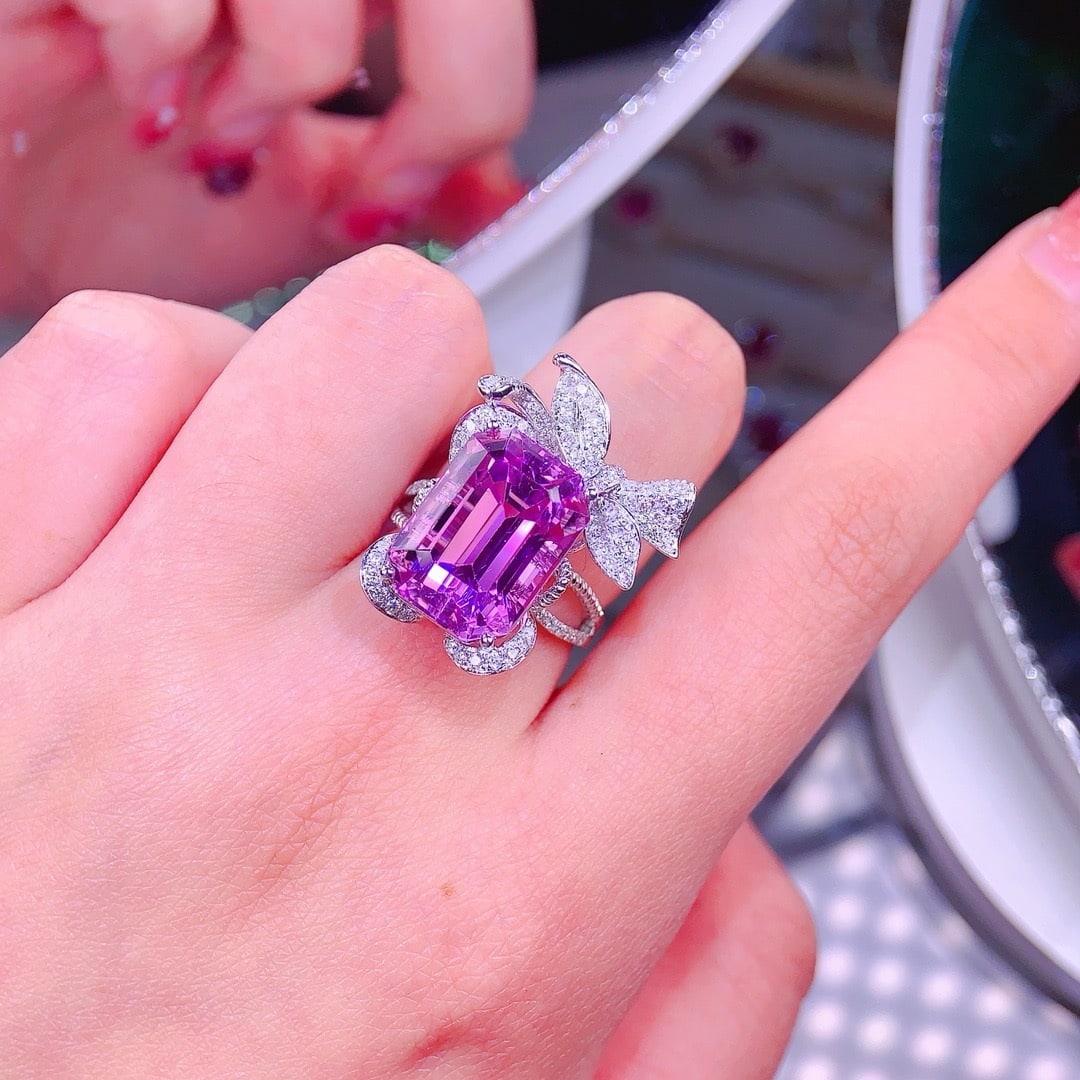 14k Gold 15.07 Ctw Natural Kunzite & Diamond Ring - 7