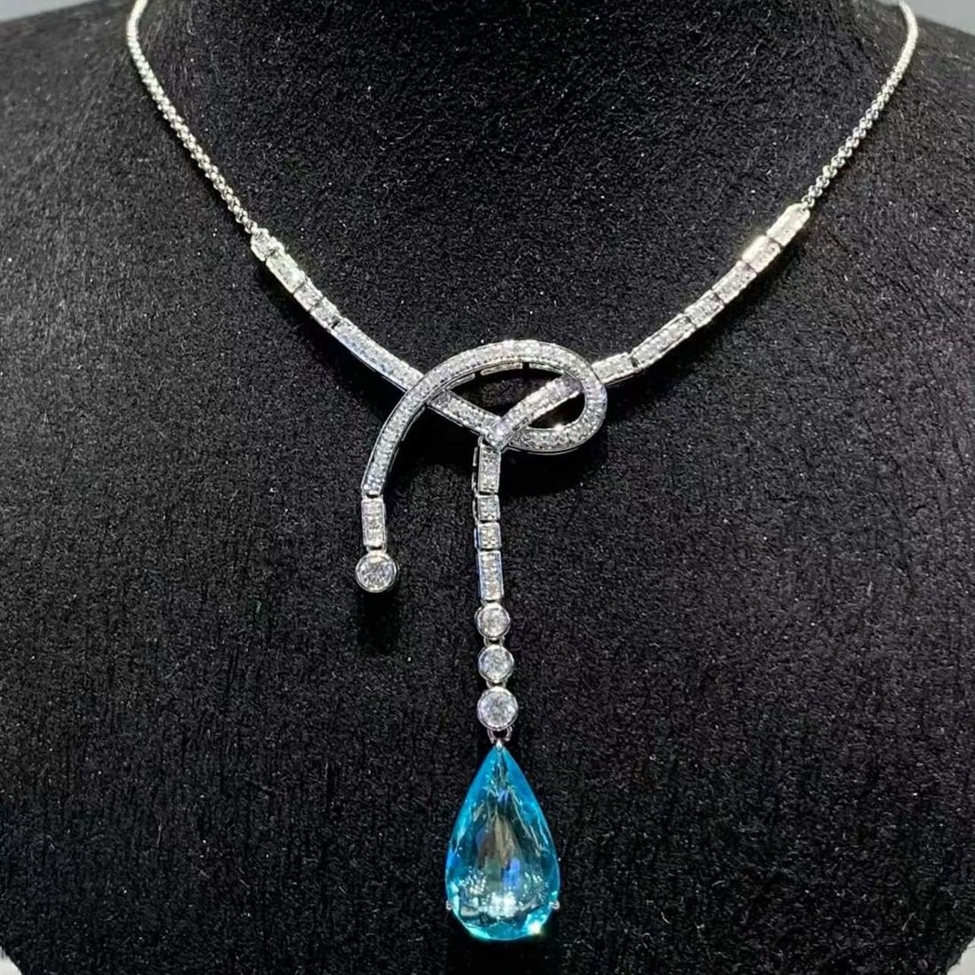 14k Gold 2.45 Ct Natural Paraiba Tourmaline & Diamond Necklace - 4