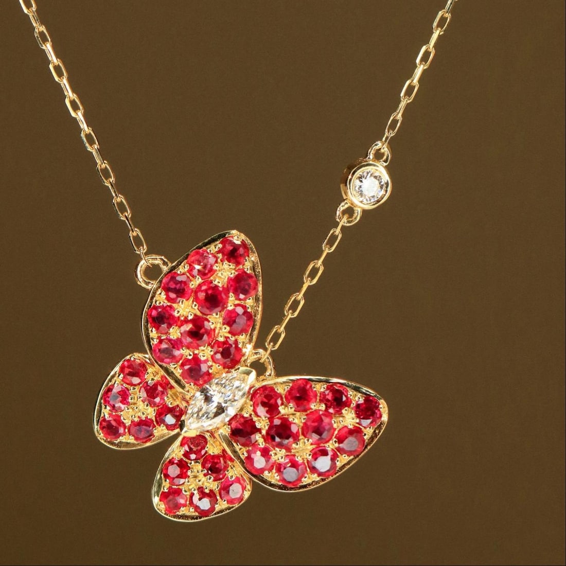 14k Gold 1.31 Ctw Natural Ruby & Diamond & Butterfly Necklace: Ref:231184085 // gold content:14k gold // main gemstone:ruby // shape:round // carat weight:1. 18ct // color:red // treatment:natural // cut grade:g // // adjacent gemstone 2 : diamond //