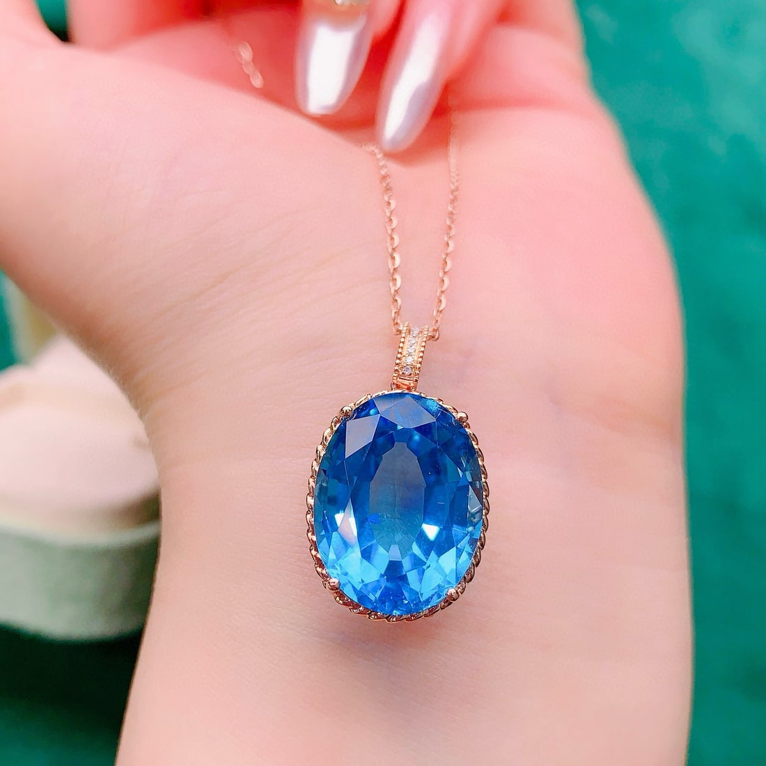 14k Gold 17.02 Ctw Natural Topaz & Diamond Pendant( Without Chain ) - 2