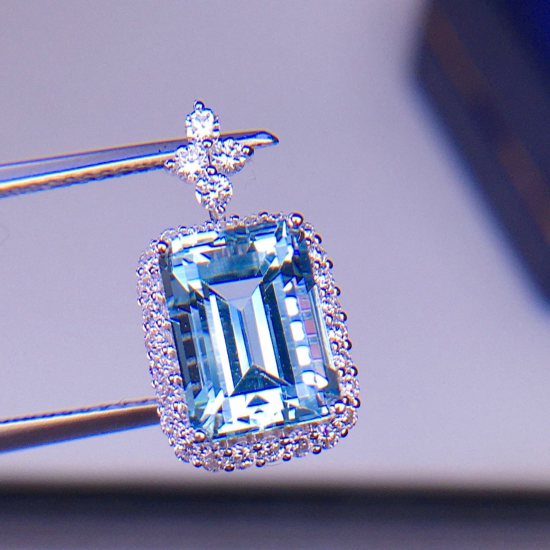 14k Gold 3.1 Ct Natural Aquamarine & Diamond Pendant( Without Chain ) - 2