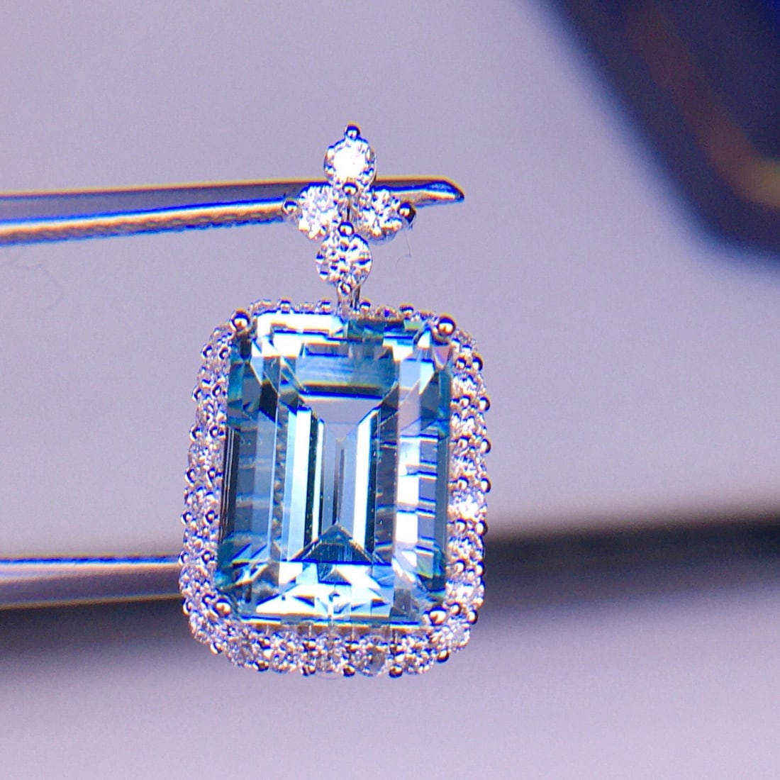 14k Gold 3.1 Ct Natural Aquamarine & Diamond Pendant( Without Chain ) - 5