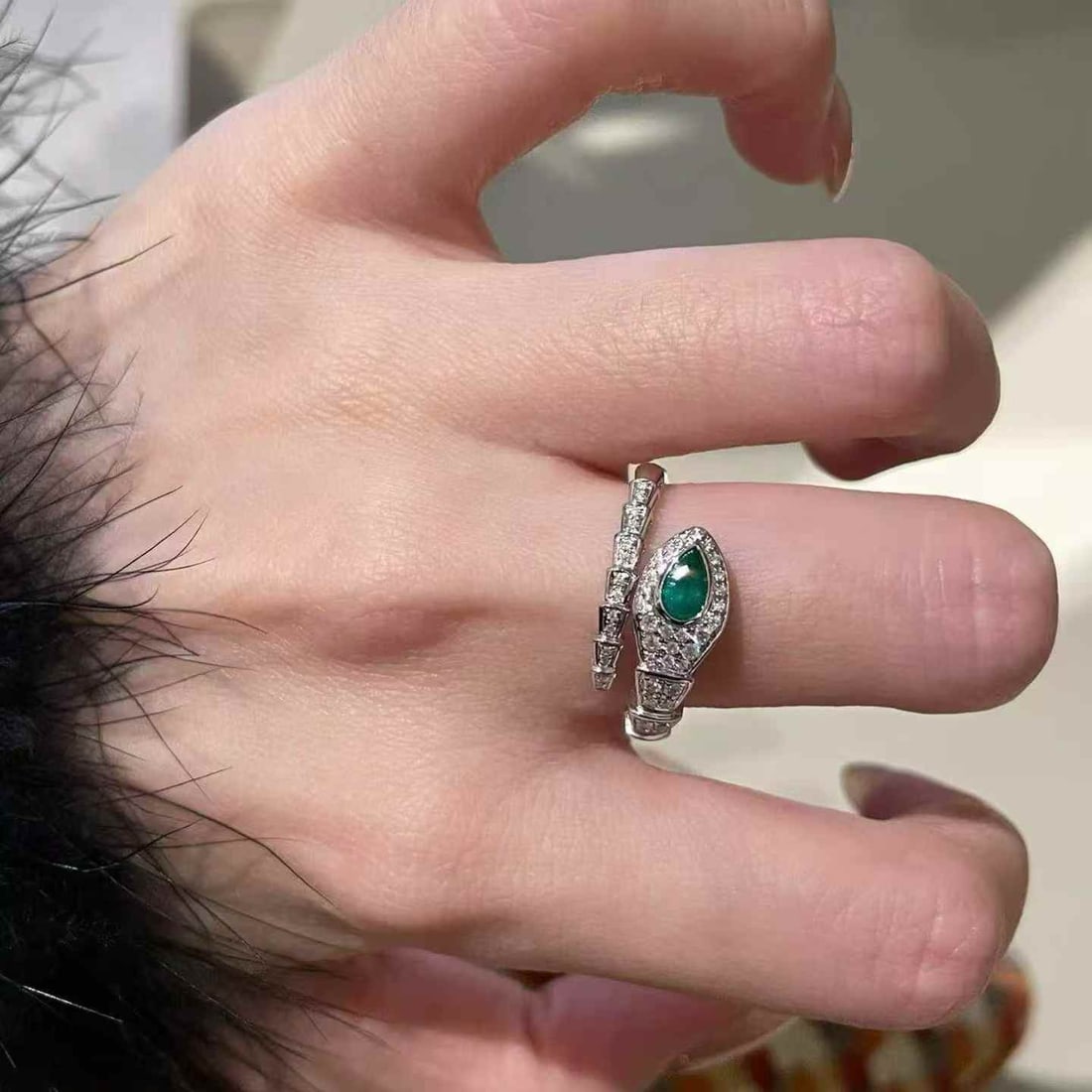 14k Gold 0.2 Ct Natural Emerald & Diamond Ring - 5