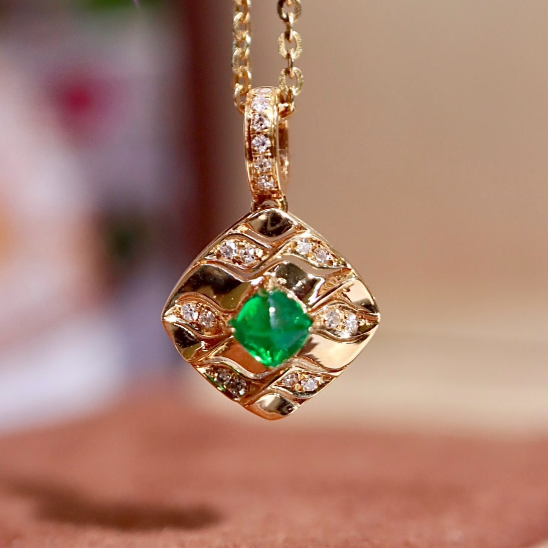 14k Gold 0.63 Ctw Natural Emerald & Diamond Pendant( Without Chain ) - 5