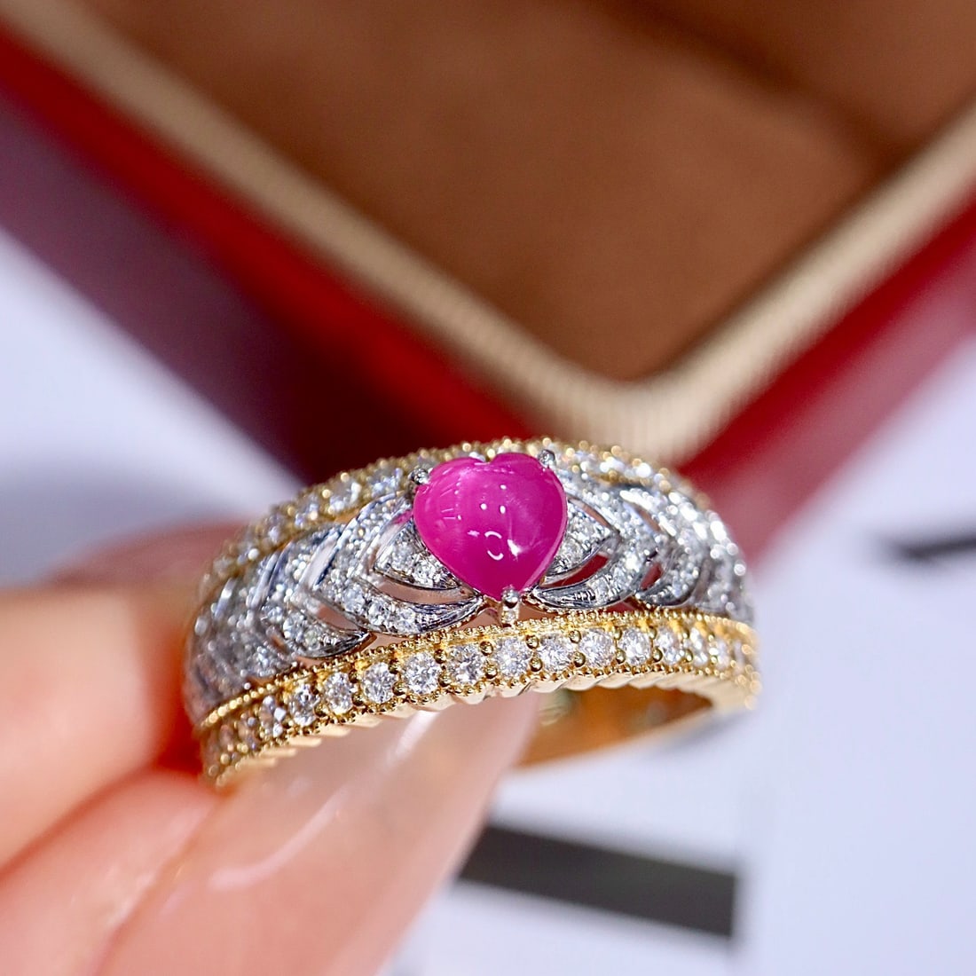 14k Gold 1.09 Ctw Natural Ruby & Diamond Ring - 8