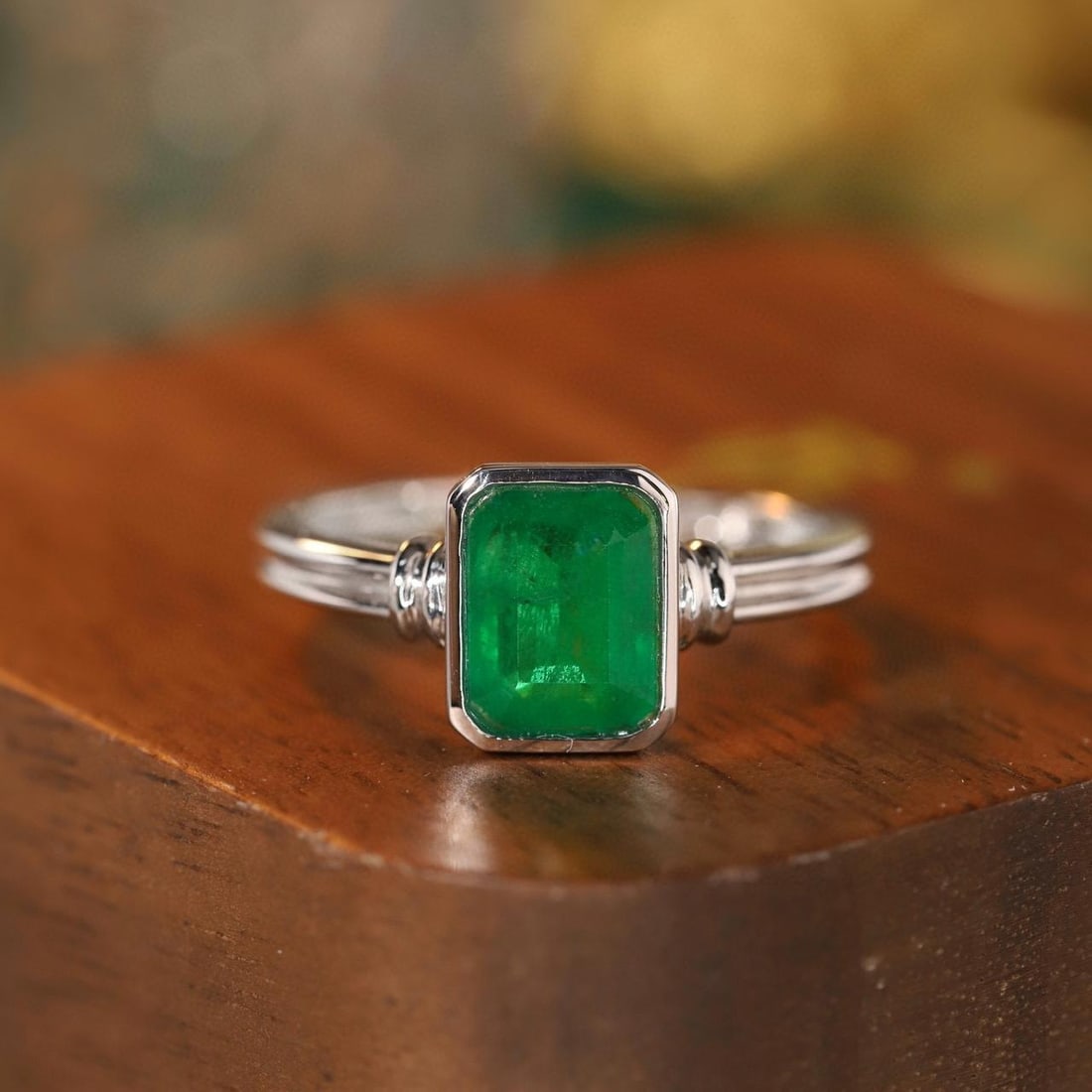 14k Gold 1.49 Ct Natural Emerald Ring: Ref:231184191 // gold content:14k gold // ring size:7. 25us // // main gemstone:emerald // shape:octagonal // carat weight:1. 49ct // color:green // treatment:natural // Condition: New Low Estimate: