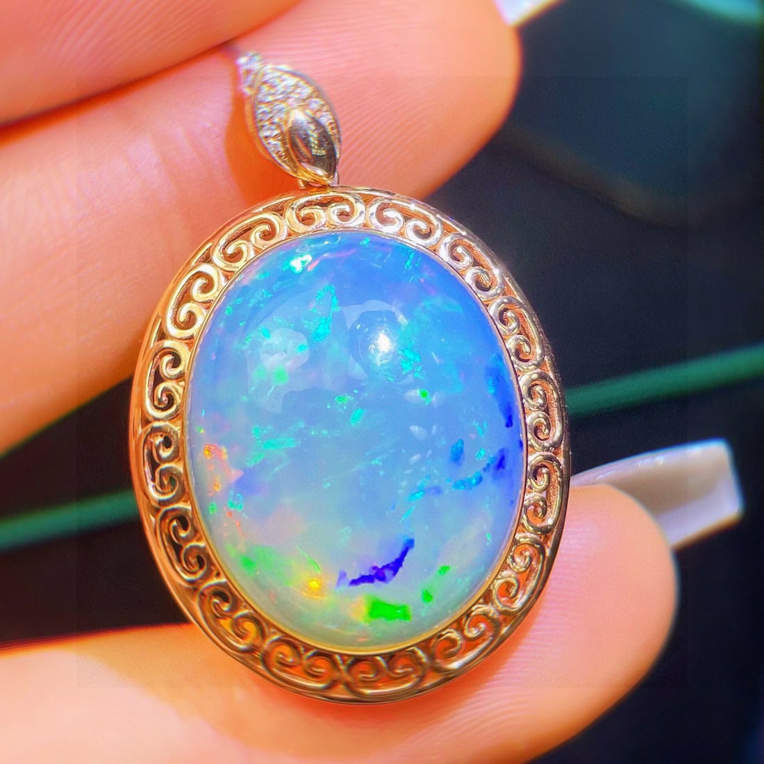 14k Gold 14.23 Ct Natural Opal & Diamond Pendant( Without Chain ) - 3