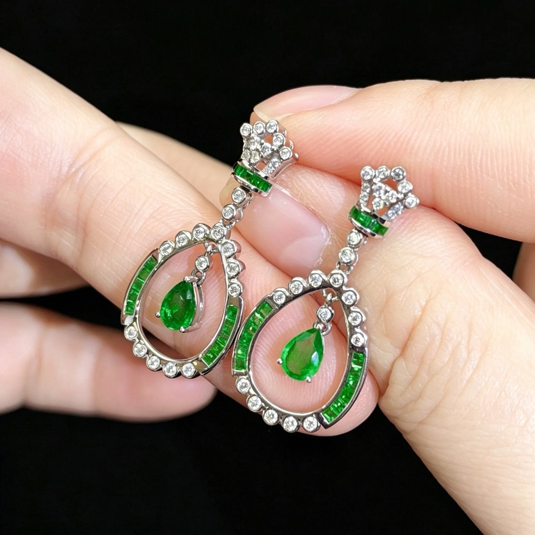 14k Gold 1.65 Ctw Natural Emerald & Emerald Earrings - 3