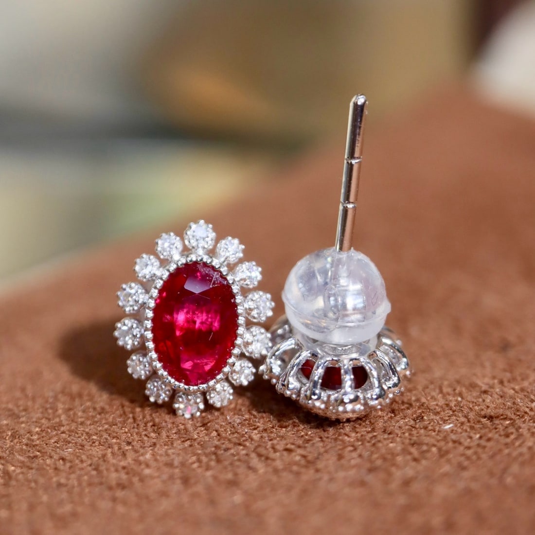 14k Gold 0.95 Ctw Natural Ruby & Diamond Earrings - 4
