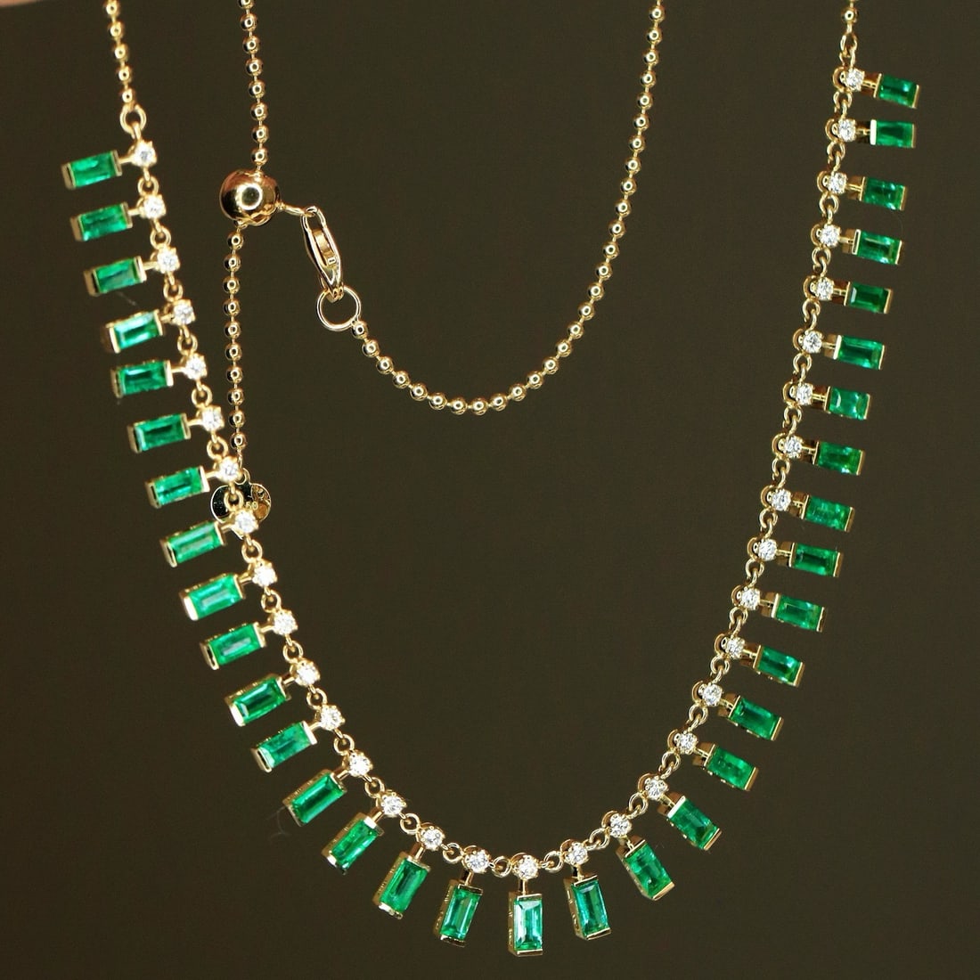 14k Gold 2.61 Ctw Natural Emerald & Diamond Necklace - 6