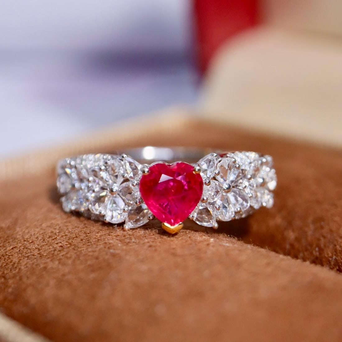 14k Gold 1.14 Ctw Natural Ruby & Diamond Ring: Ref:231184310 // gold content:14k gold // ring size:7. 25us // // main gemstone:ruby // shape:heart // carat weight:0. 67ct // color:red // treatment:natural // // adjacent gemstone 2 : diamond //