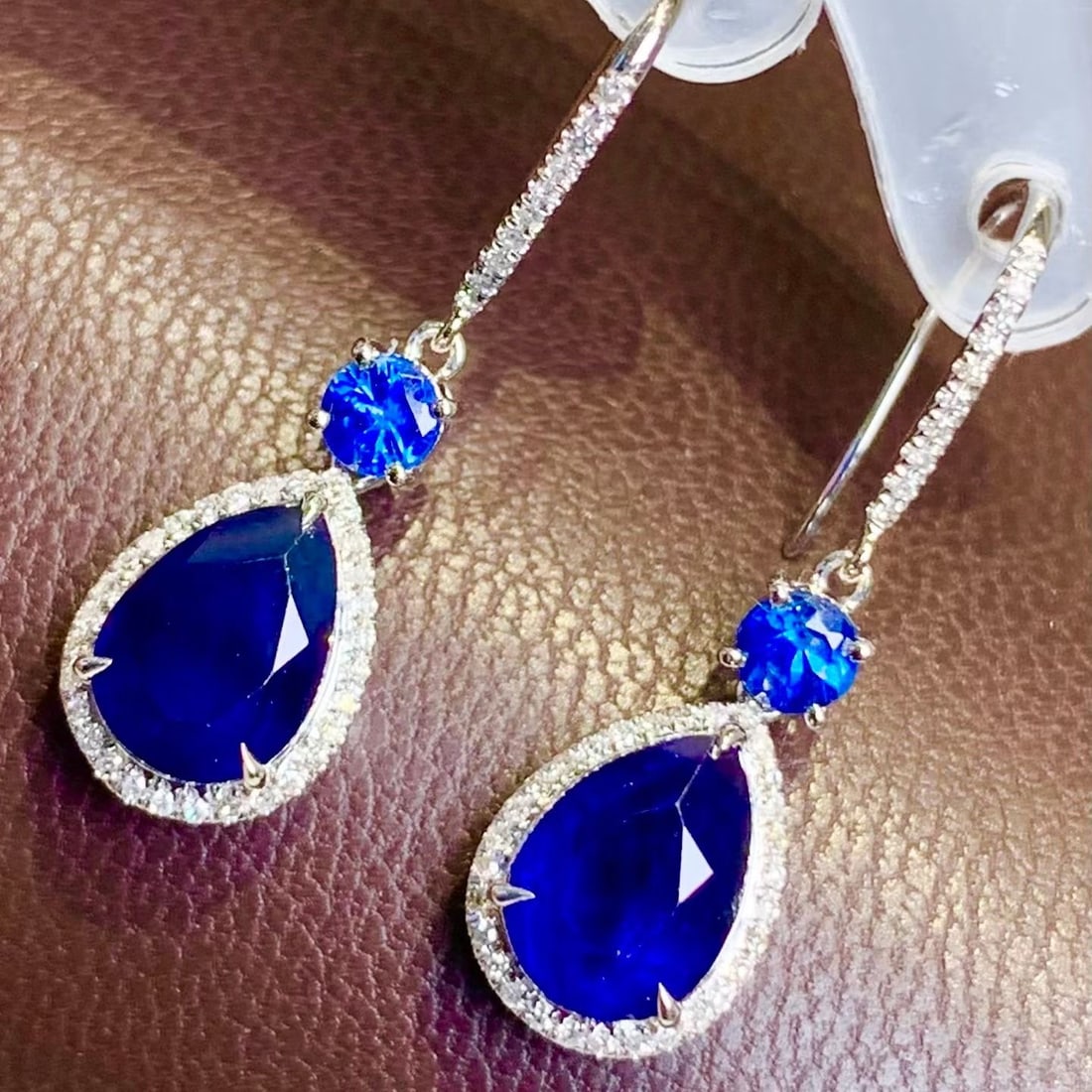 14k Gold 4 Ct Natural Sapphire & Diamond Earrings - 3