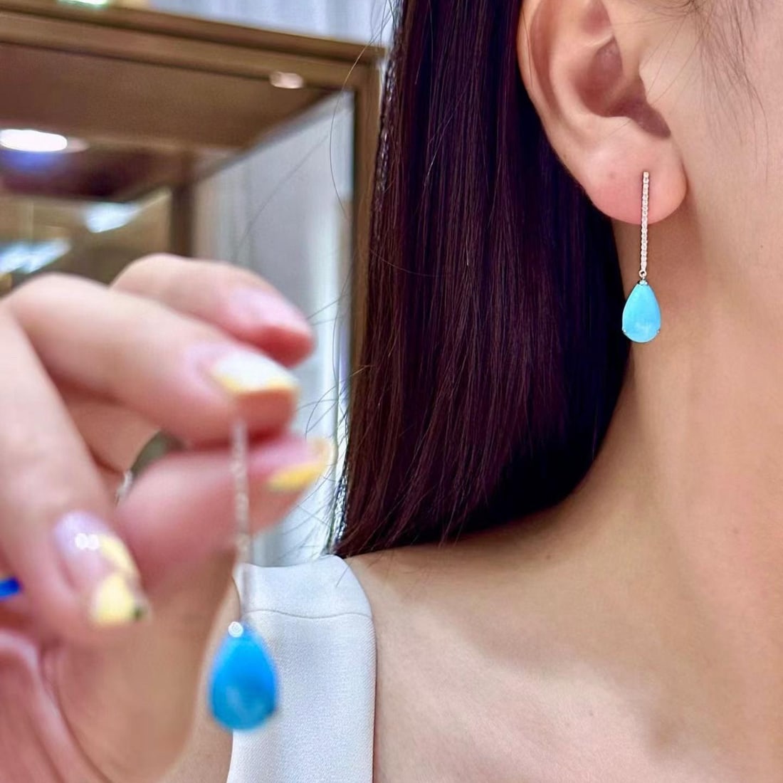 14k Gold 5.95 Ctw Natural Blue Turquoise & Diamond Earrings - 4