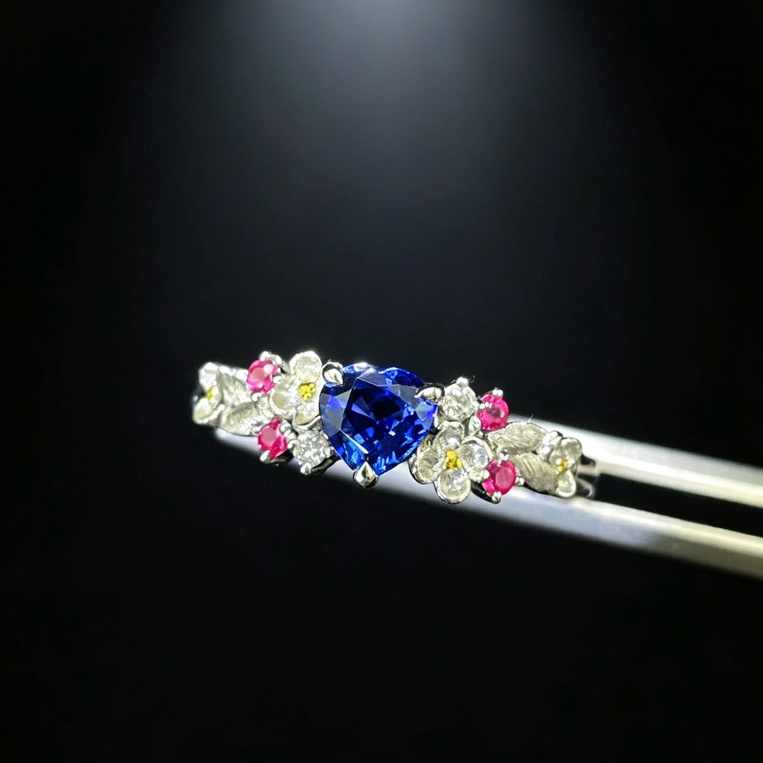 14k Gold 0.60 Ctw Natural Sapphire & Diamond Ring - 2