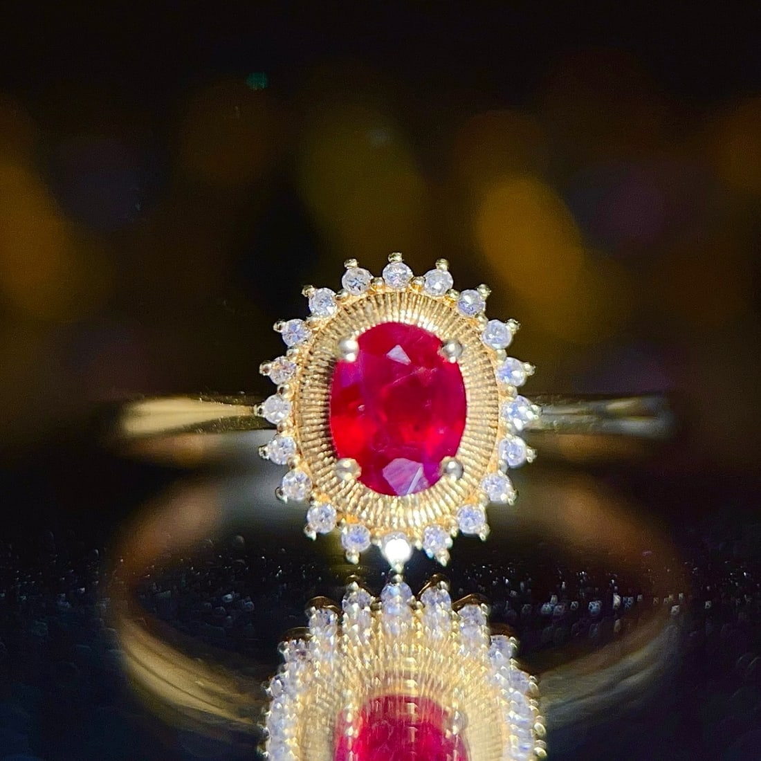 14k Gold 0.55 Ct Natural Ruby & Diamond Ring: Ref:231184364 // gold content:14k gold // ring size:7. 25us // // main gemstone:ruby // shape:oval // carat weight:0. 55ct // color:red // treatment:natural // // adjacent gemstone 2 : diamond //