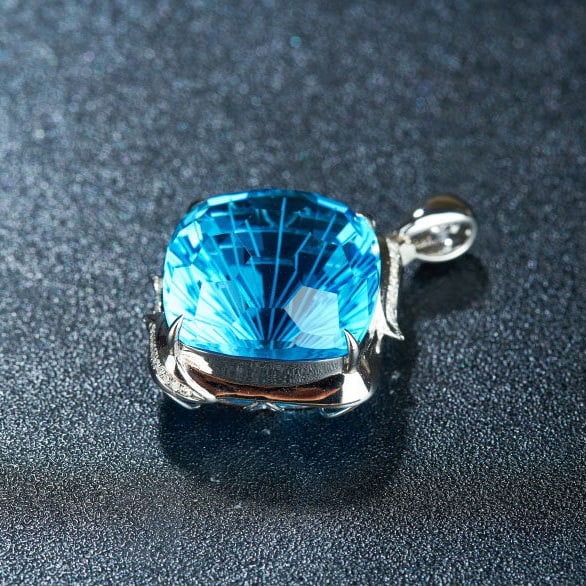 14k Gold 30 Ct Natural Topaz & Diamond Pendant( Without Chain ) - 6