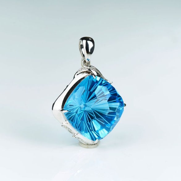 14k Gold 30 Ct Natural Topaz & Diamond Pendant( Without Chain ) - 8