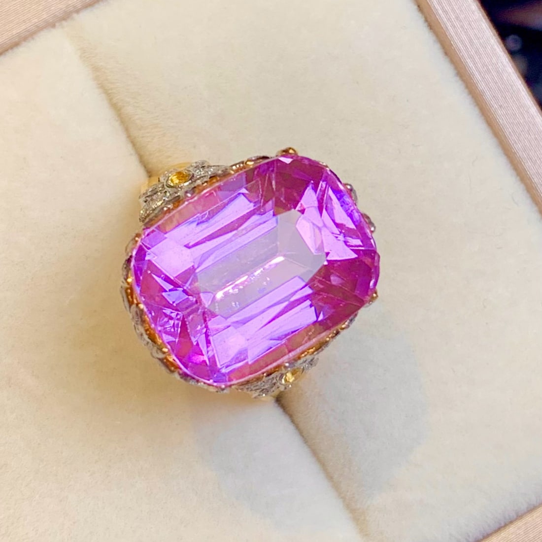 14k Gold 20.45 Ct Natural Kunzite & Diamond Ring - 7