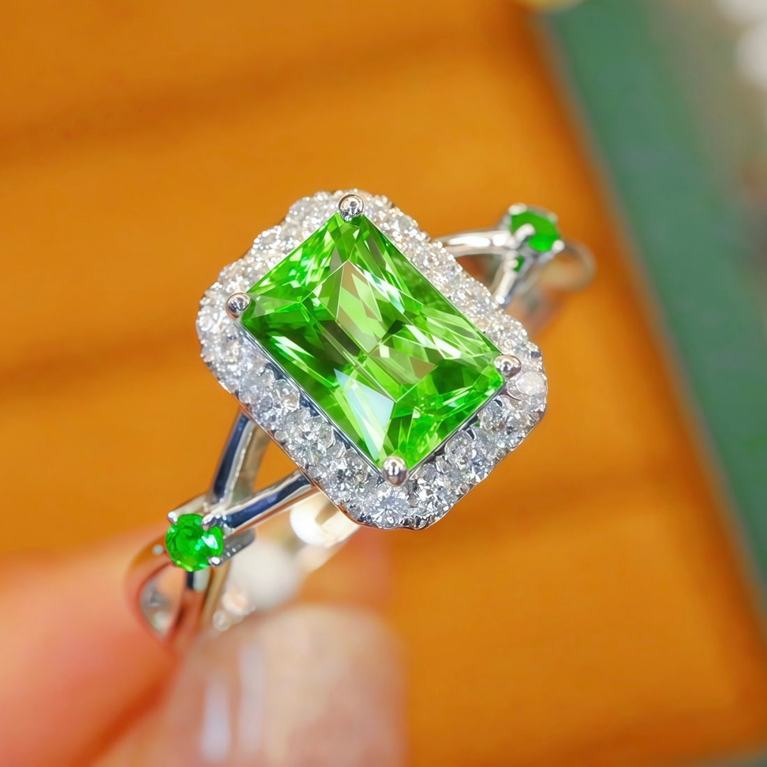 14k Gold 1.17 Ctw Natural Tsavorite & Tsavorite Ring - 2
