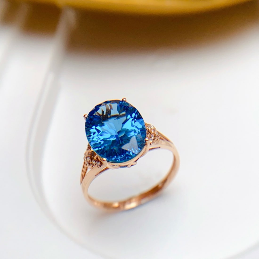 14k Gold 6.80 Ct Natural Topaz & Diamond Ring - 4