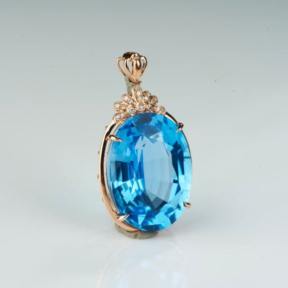 14k Gold 24.72 Ct Natural Topaz & Diamond Pendant( Without Chain ) - 7