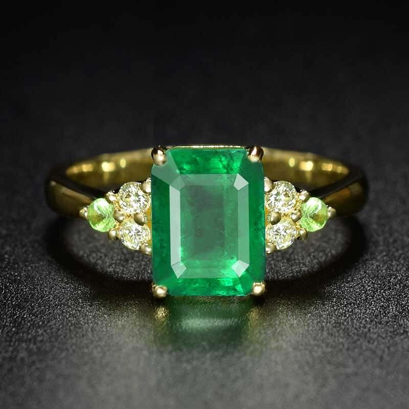 14k Gold 1.77 Ctw Natural Emerald & Diamond Ring: Ref:231185051 // gold content:14k gold // ring size:7. 25us // // main gemstone:emerald // shape:octagonal // carat weight:1. 67ct // color:green // treatment:natural // // adjacent gemstone 2 :