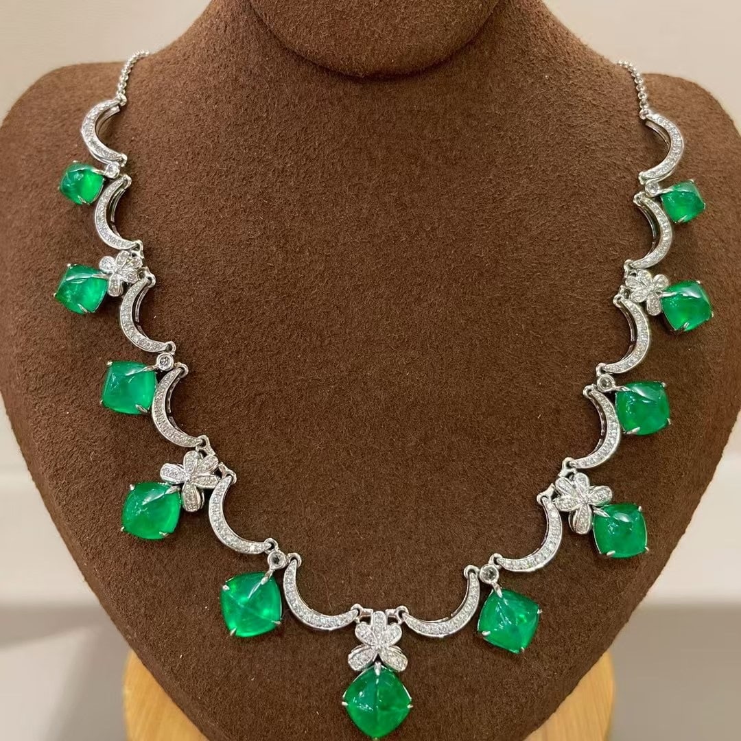 14k Gold 10.57 Ct Natural Emerald & Diamond & Sapphire Necklace - 5