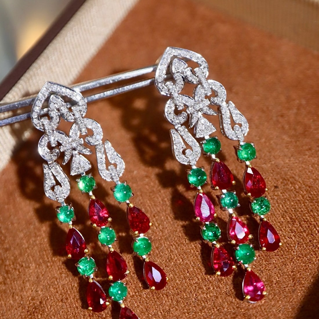 14k Gold 5.27 Ctw Natural Emerald & Ruby & Diamond Earrings - 3
