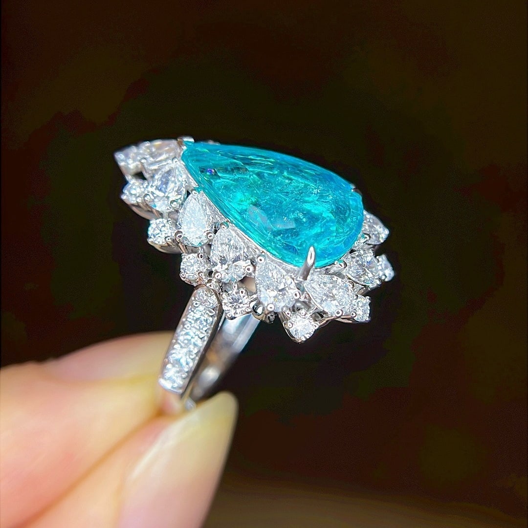 14k Gold 7.20 Ctw Natural Paraiba Tourmaline & Diamond Ring - 4
