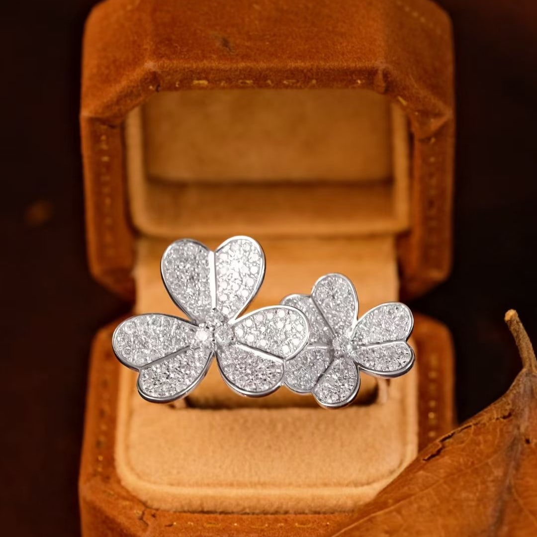 14k Gold 0.90 Ct Natural H Diamond Ring: Ref:231185079 // gold content:14k gold // ring size:7. 25us // // main gemstone:diamond // shape:round // carat weight:0. 90ct // clarity grade:vs-si // color:h // treatment:natural // cut grade:g //