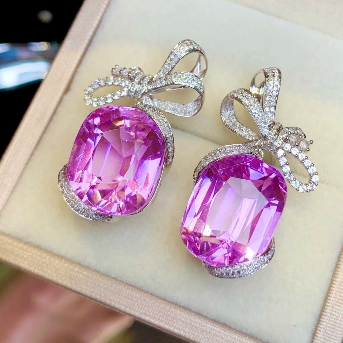 14k Gold 39.2 Ct Natural Kunzite & Diamond & Sapphire Earrings - 5