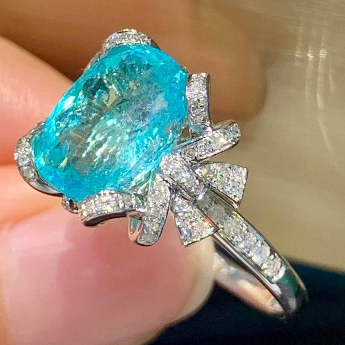 14k Gold 3.9 Ct Natural Paraiba Tourmaline & Diamond Ring - 2
