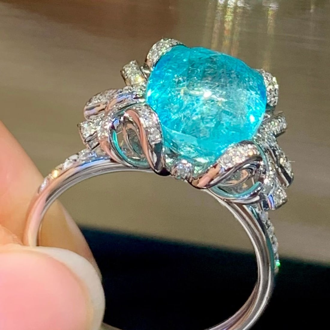 14k Gold 3.9 Ct Natural Paraiba Tourmaline & Diamond Ring - 3