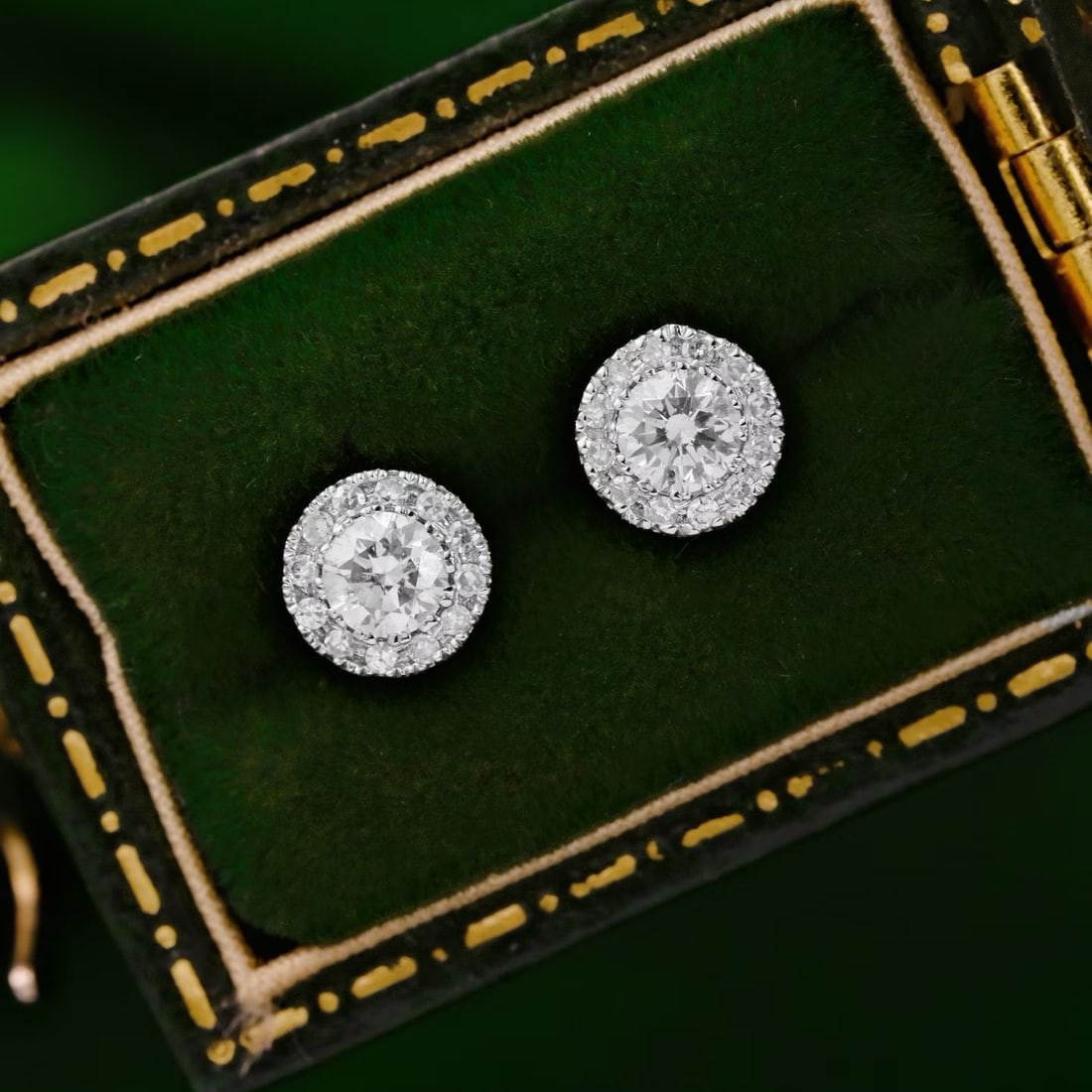 14k Gold 0.40 Ct Natural H Diamond Earrings: Ref:231185131 // gold content:14k gold // main gemstone:diamond // shape:round // carat weight:0. 40ct // clarity grade:vs-si // color:h // treatment:natural // cut grade:g // Condition: New Low