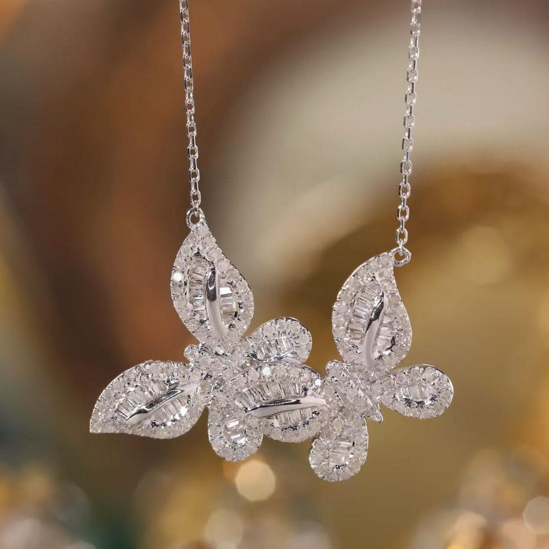 14k Gold 0.76 Ct Natural H Diamond & Butterfly Necklace: Ref:231185133 // gold content:14k gold // main gemstone:diamond // shape:multiple // carat weight:0. 76ct // clarity grade:vs-si // color:h // treatment:natural // Condition: New Low Estimate: