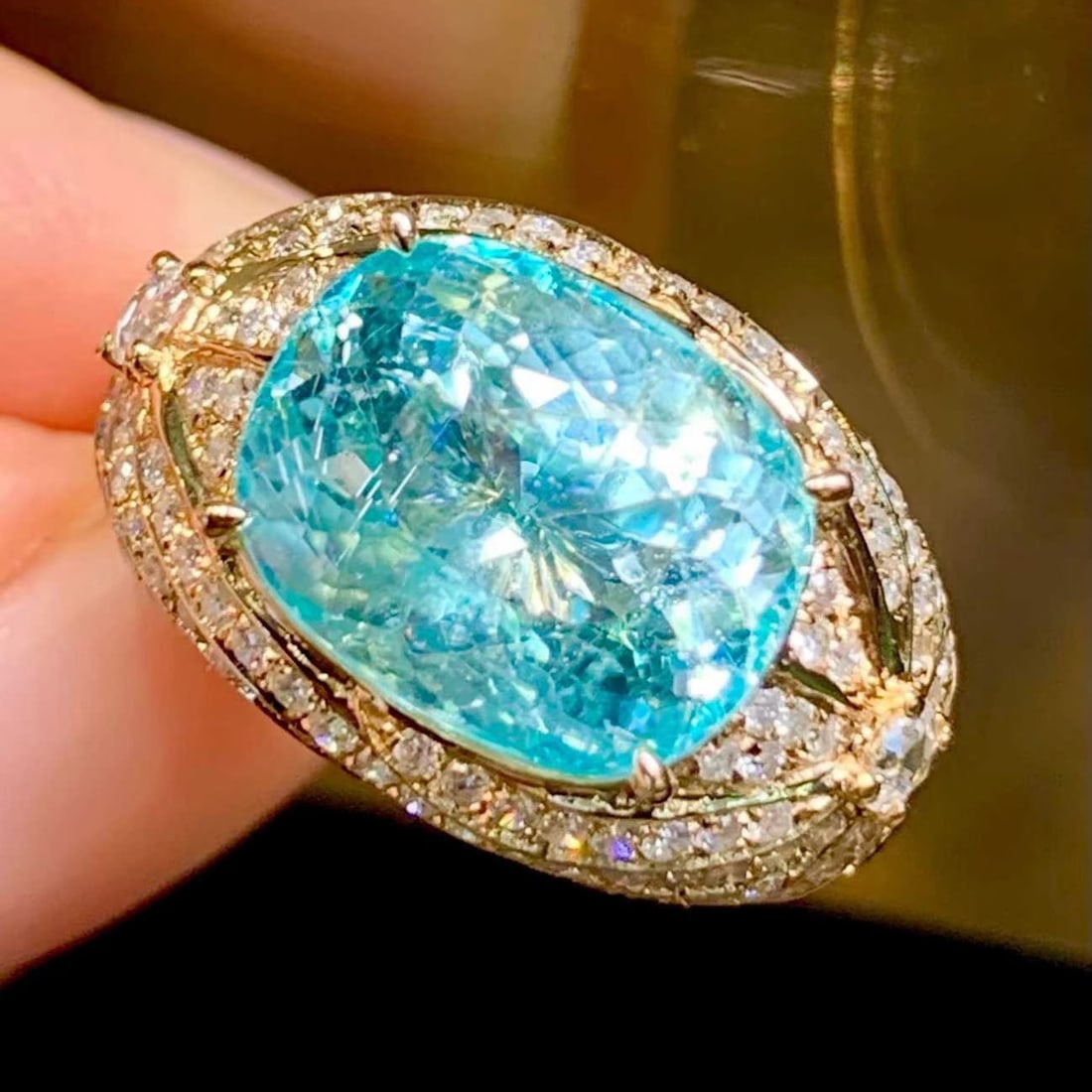 14k Gold 5.39 Ct Natural Paraiba Tourmaline & Diamond Ring: Ref:231185163 // gold content:14k gold // ring size:7. 25us // // main gemstone:paraiba tourmaline // shape:cushion // carat weight:5. 39ct // color:blue // treatment:natural // // adjacent gemstone