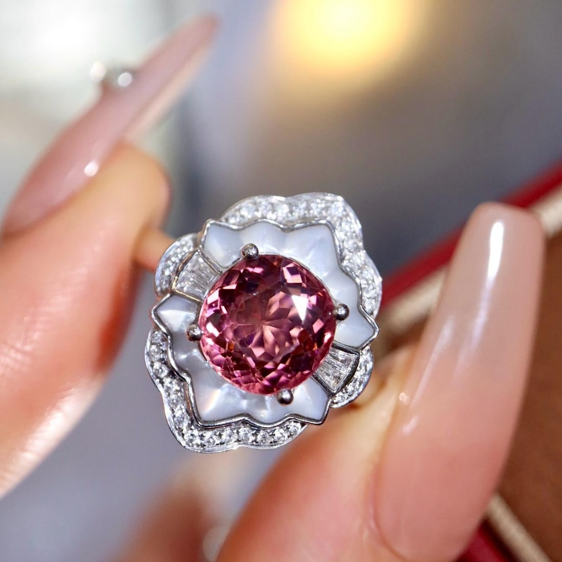 14k Gold 2.16 Ctw Natural Tourmaline & Diamond Ring: Ref:231185164 // gold content:14k gold // ring size:7. 25us // // main gemstone:tourmaline // shape:oval // carat weight:2. 0ct // color:pink // treatment:natural // // adjacent gemstone 2 : diamond