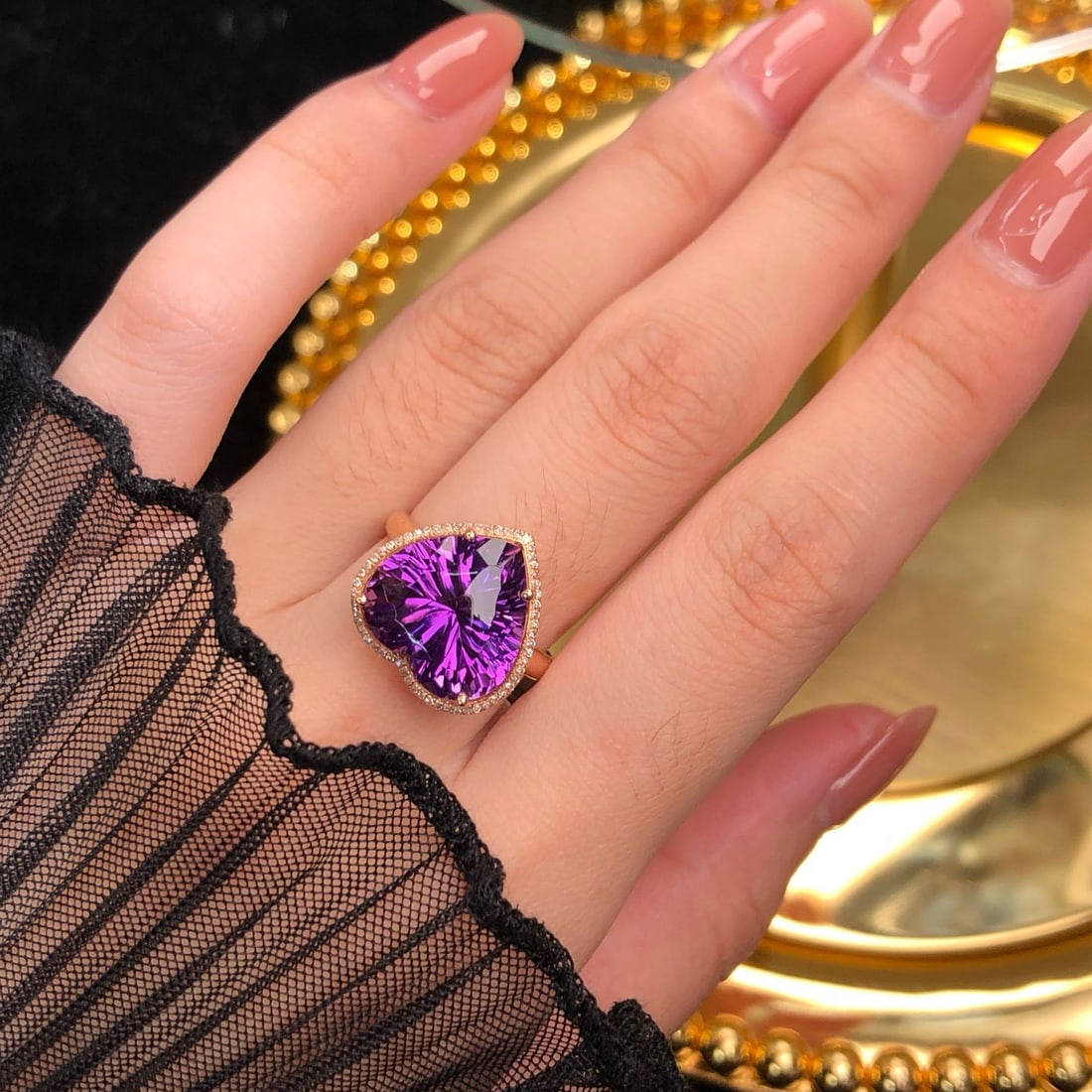 14k Gold 8.80 Ct Natural Amethyst & Diamond Ring - 6
